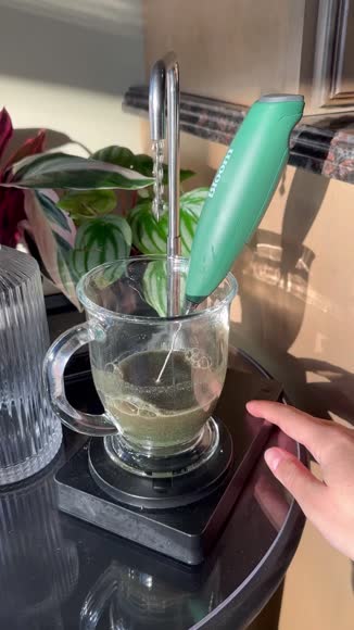 Video review of  Glass Coffee Mugs - 15 oz  by 656fc51f706ad5238bb8e4fd