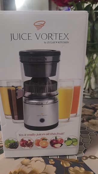 Video review of Zulay Kitchen Vortex Citrus Juicer - Automatic Electric Orange Squeezer Press for Fruits  by 678acfa9fd159de38b2801b9