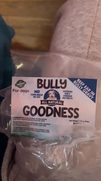 Video review of Lennox Bully Goodness Beef Ear in Gravy Dog Treat - Large  by 67892bd57d06f1f36ddf484b