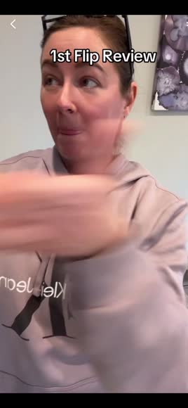 Video review of .essence. JUICY BOMB shiny lipgloss  by 6782fd78563229f821ae6383