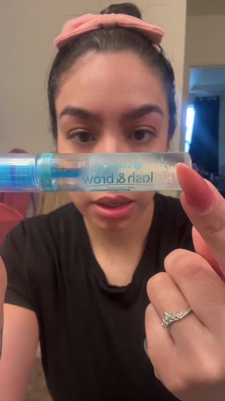 Video review of .essence. lash brow gel mascara  by 6786f9cdff669d714e9627f4