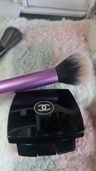 Video review of  Fashion & Beauty  by 67995d7b0f2f3a4927772bfa
