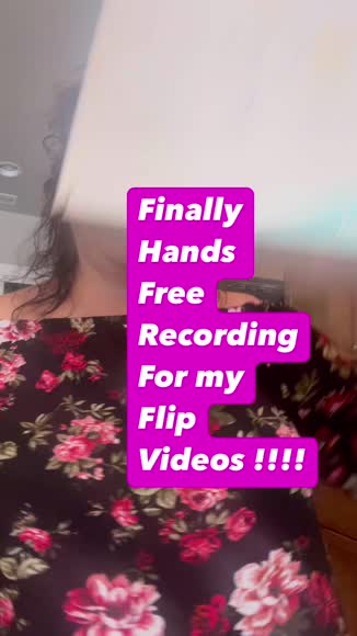 Video review of Movo Flexy Arms Selfie Ring Light and Smartphone/Microphone Holder Desk Clamp  by 6766ed7fb710878d6f7bb7cc
