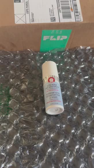 Video review of  Ultra Repair Face Moisturizer  by 6787d72d836ba94c2c23f93a
