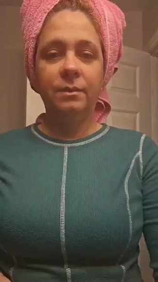 Video review of  Instant Firmx Temporary Face Tightener  by 678535bf45c39b0e5083a5ee