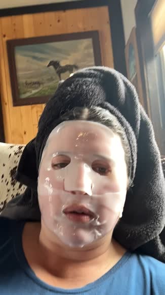 Video review of  Bio-Collagen Deep Face Mask Patch  by 679c1230f813a7c16c178b69