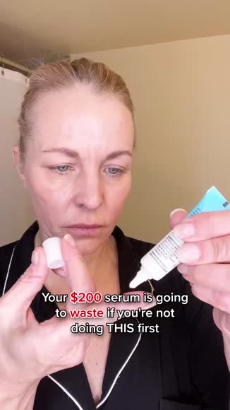 Video review of PMD Beauty Personal Microderm Classic | Advanced Clinical-Grade Exfoliator Tool  by info202377