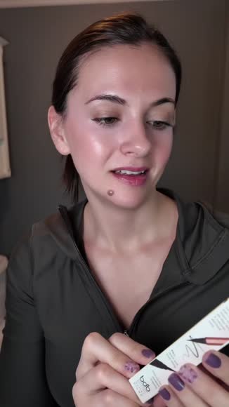 Video review of Billion Dollar Beauty Raising Brows® Brow Pen  by 678668e814afe32402e7a59c