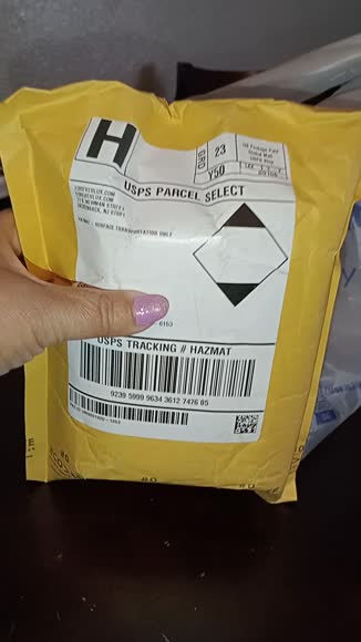 Video review of lizfragrance.com Weekend EDT for Men  by 67c0c0b36d95e7d068e7213e