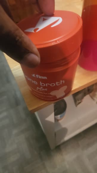 Video review of Finn Bone Broth Plus for Dogs | Strengthens Joints & Improves Mobility with Collagen, Amino Acids & Protein  by 6764bbc0b6cc39b80db5a722