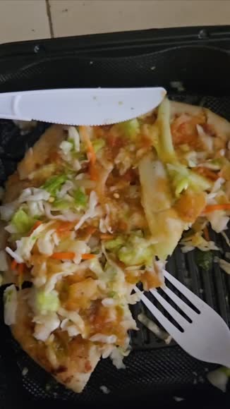 Video review of Clips Food & Drink  by 677ca37ea2faf4ceb9932804