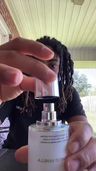 Video review of Dossier Aquatic Vanilla, Unisex Perfume  by 6569315899b42b999f8a80cc