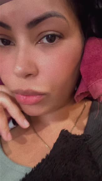 Video review of  Fashion & Beauty  by 678c72294fa1a43f0d57779d