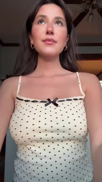 Video review of  Fashion & Beauty  by mmartinezugc