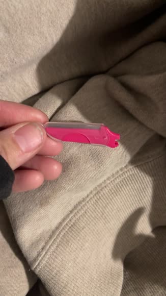 Video review of The Original MakeUp Eraser Fuzz Eraser: 2n1 Dermaplaner  by babs17172002