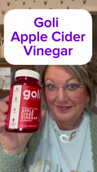 Video review of Goli Nutrition Apple Cider Vinegar Gummies & Vitamin  by 6781aa338f66781f20fe18b5