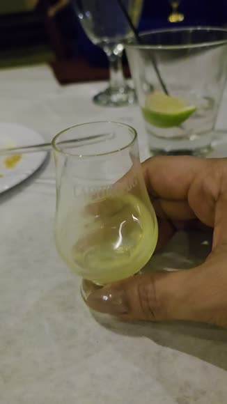 Video review of Clips Food & Drink  by 65ac8223c27dd565d44f35f1