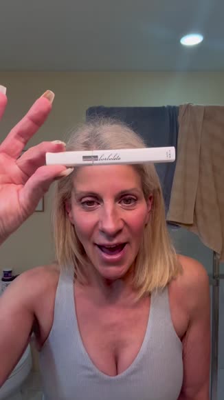 Video review of Borboleta Beauty Lash Serum For Longer, Thicker, and Fuller Looking Eyelashes - (Full Size, 3 Month Supply)  by bmazzola1025