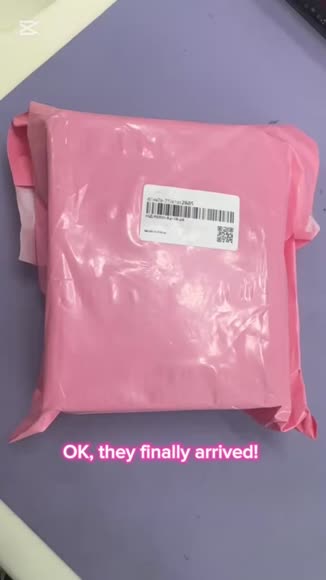 Video review of Clips Fashion & Beauty  by 678949b667944f71000e84e0