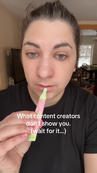 Video review of .Pixi. Lip Tone  by 676f4fa7502978648cccd80f
