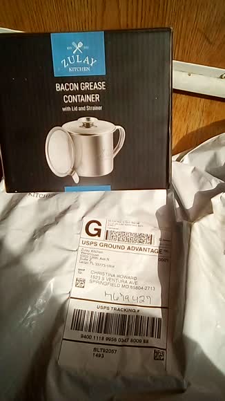 Video review of Zulay Kitchen Stainless Steel Bacon Grease Container With Strainer  by 679848f214c3ae580c84823b