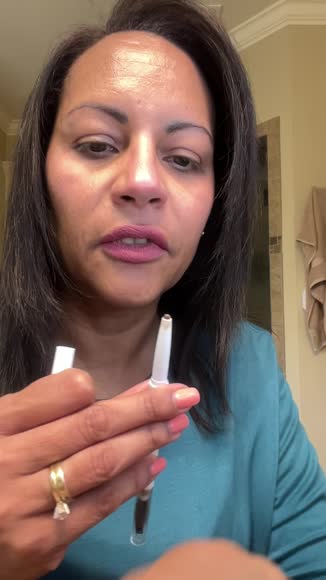 Video review of  Instant Lift Brow Pencil - Taupe  by 6783440614de8c10083129f7