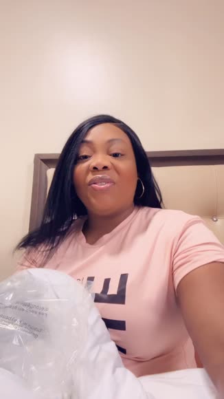 Video review of CGK Linens Premium Down Alternative Queen Size Comforter, All-Season Duvet Insert- White  by 67d8e841a260715803857864