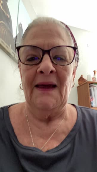 Video review of Clips Home & Garden  by 67cd33d2dd4237c029bad790