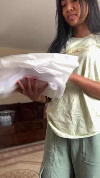 Video review of Drinkpod Waterproof Pillow Protectors  by 678d958fedcec754c82fbbcf