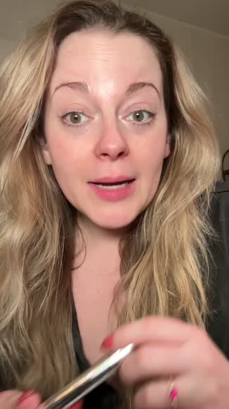 Video review of SACHEU Beauty Lip Liner Stay-n Peel-off Lip Liner Stain  by ashleywible63