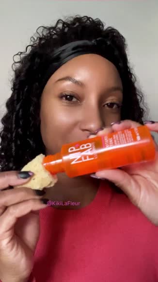 Video review of Clips Fashion & Beauty  by kikisytcontact