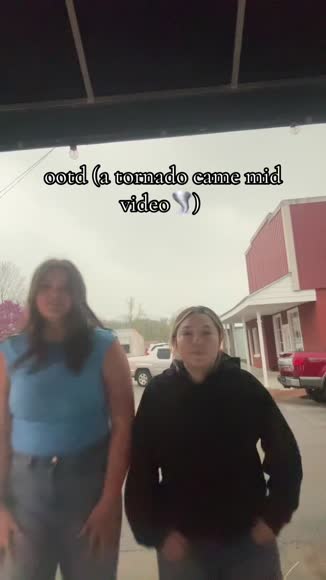Video review of  Fashion & Beauty  by y5yfqb25g7