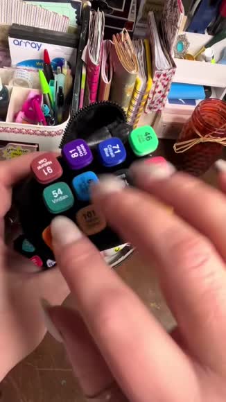 Video review of Clips Visual Arts  by manj-4lf
