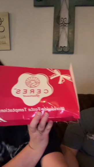 Video review of Ceres Gourmet International Snack Box, 30 Pcs  by 6782fdc6563229f821ae6587