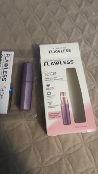 Video review of .Flawless. Facial Hair Remover  by 820pre