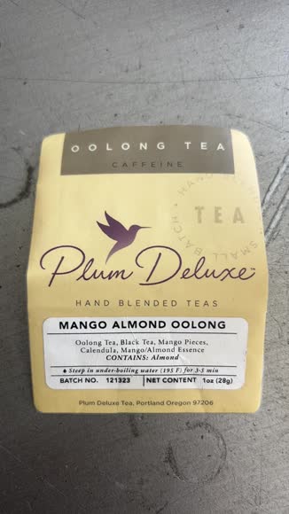 Video review of Plum Deluxe Mango Almond Oolong Tea  by huntforpickles