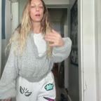 Video review of  Debate  by larahousehunter