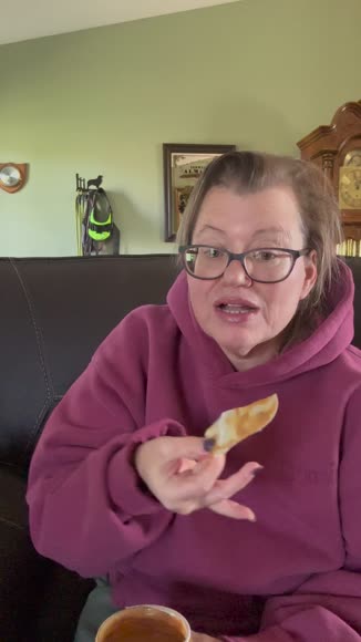Video review of Nuts 'N More Peanut Butter Spread  by fabulouskerry