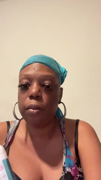 Video review of Mommy Knows Best Brightening Cream  by 67a14f9a3772f753c720b037