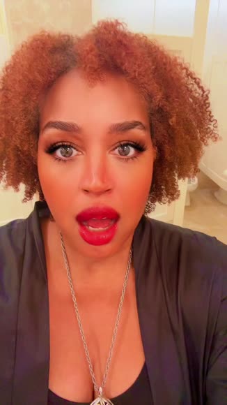 Video review of Luminess Chromatic Lip Stain Magenta Rock by 679651afc2f52562abfb52bf