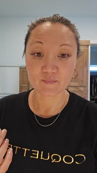 Video review of LASHLASH INDIVIDUAL COLORED LASHES 'PRIDE'  by 6780ae91741ac52e18fe5d1c