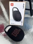 Video review of JBL Clip 5 Ultra-portable Waterproof Speaker  by 6781a15e18cdd5dd104405cd