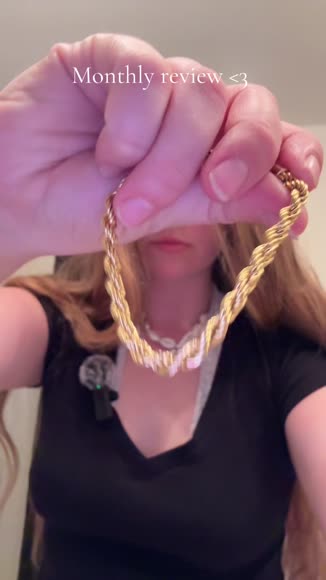 Video review of RM GOLD NYC 18K Gold Plated Rope Chain Bracelet  by 6771d2ad21649089350513d3