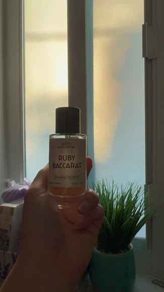Video review of Reverie Parfums Baccarat Ruby Inspired by Baccarat R. - Unisex Fragrance  by 65772dafea06d420cb2d98d6