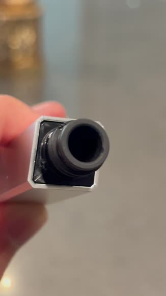 Video review of r.e.m. beauty lengthening mascara  by 667b90eda6f6d597cbd1725e