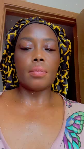 Video review of GOPURE Beauty GOPURE Tighten & Lift Neck Cream  by 67a695c54db7c0a9b65bd40a