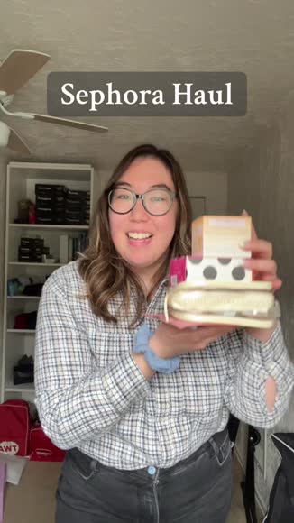 Video review of  Fashion & Beauty  by 679ade55d9a5e59aea131b10