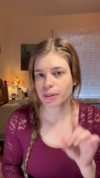 Video review of  Fashion & Beauty  by 679fde6aff1ee1c8e4235e4e