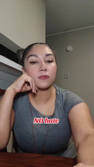 Video review of Clips Relationships  by 678ee12df260e4eee3dbe834