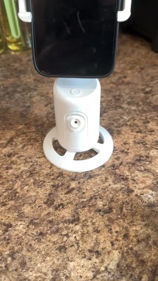 Video review of Gadgetfly Selfie Videographer Auto Motion Hands Free Follow No App Needed  by 6786ef8794d0d23a2a0874f6